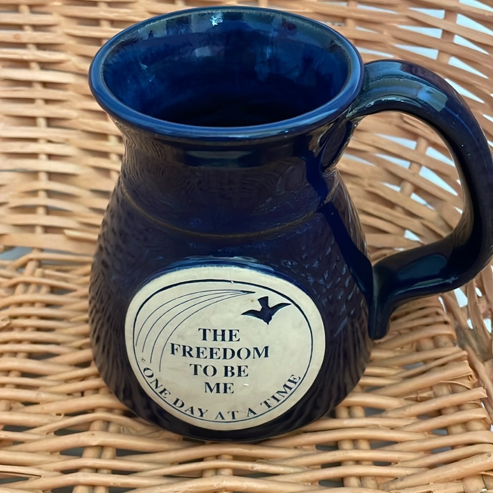 Wendell’s 12 oz. Coffee/Tea Christian Dove Symbol Inspirational